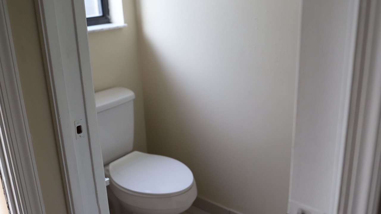 Photo of Bathroom in Greenview Shores