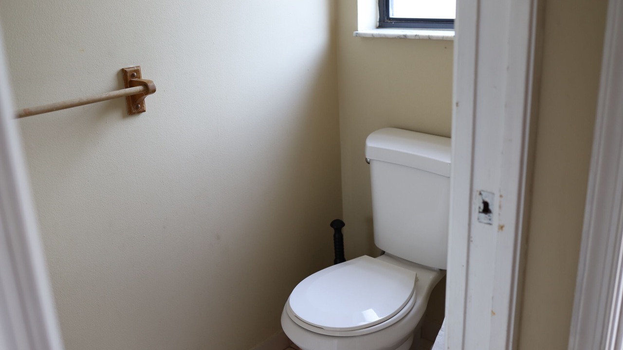 Photo of Bathroom in Greenview Shores