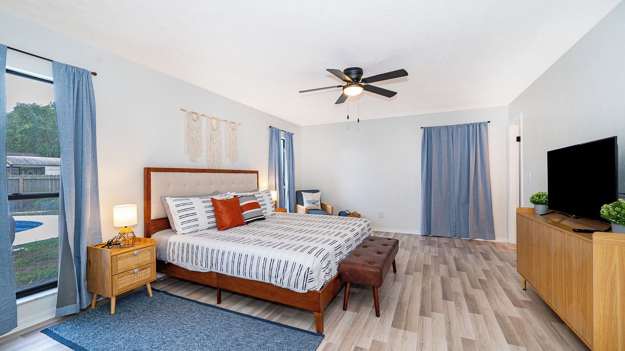 Photo of Bedroom in Candler