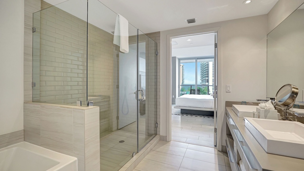 Photo of Bathroom in Hallandale Beach