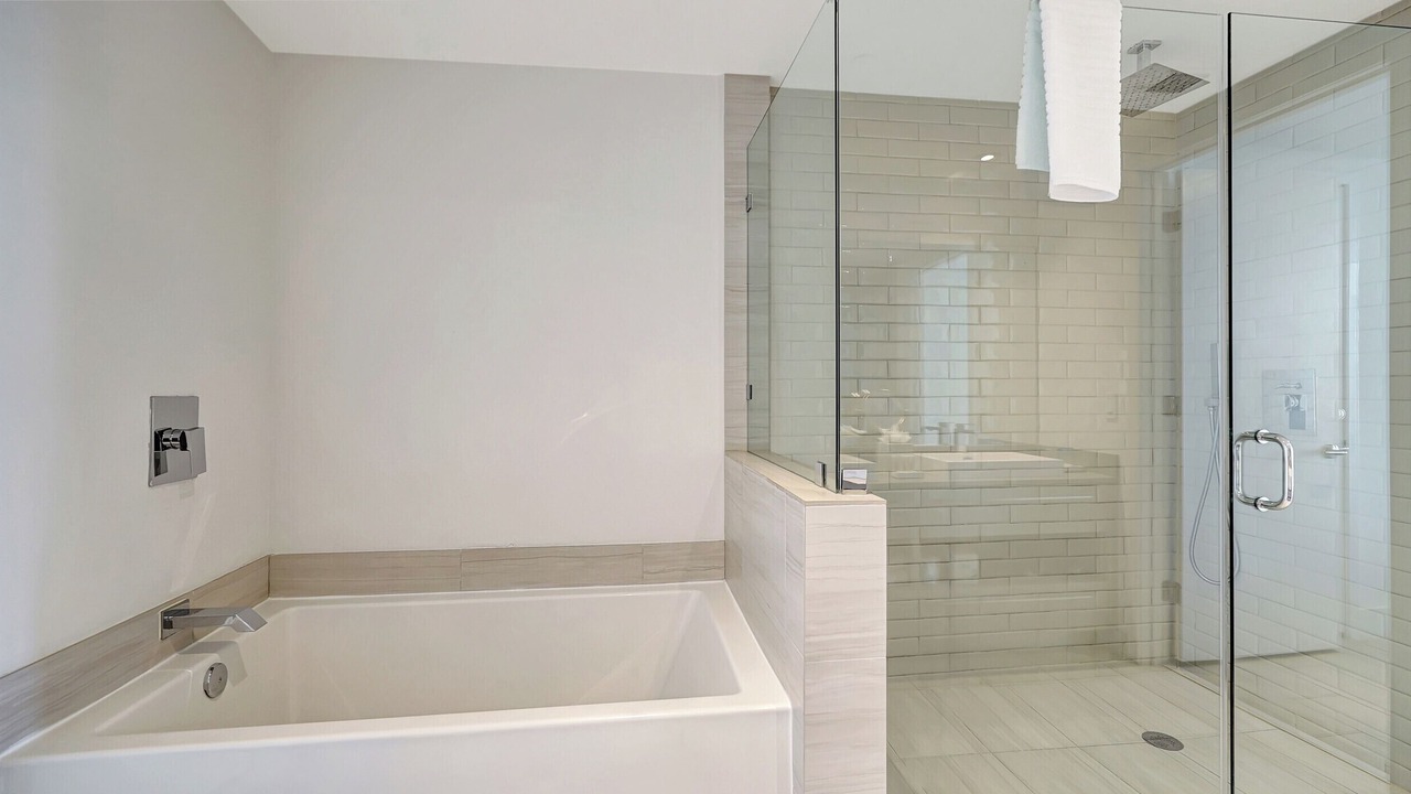 Photo of Bathroom in Hallandale Beach