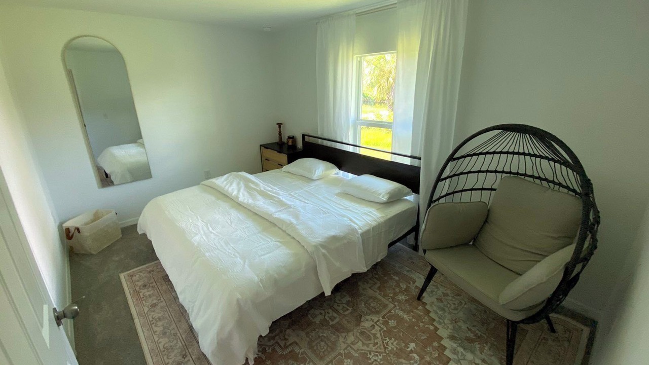 Photo of Bedroom in Gulf Cove