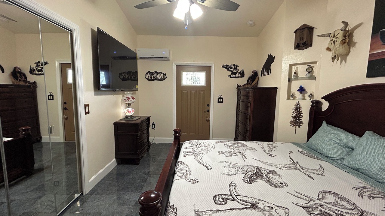 Photo of Bedroom in Ozona