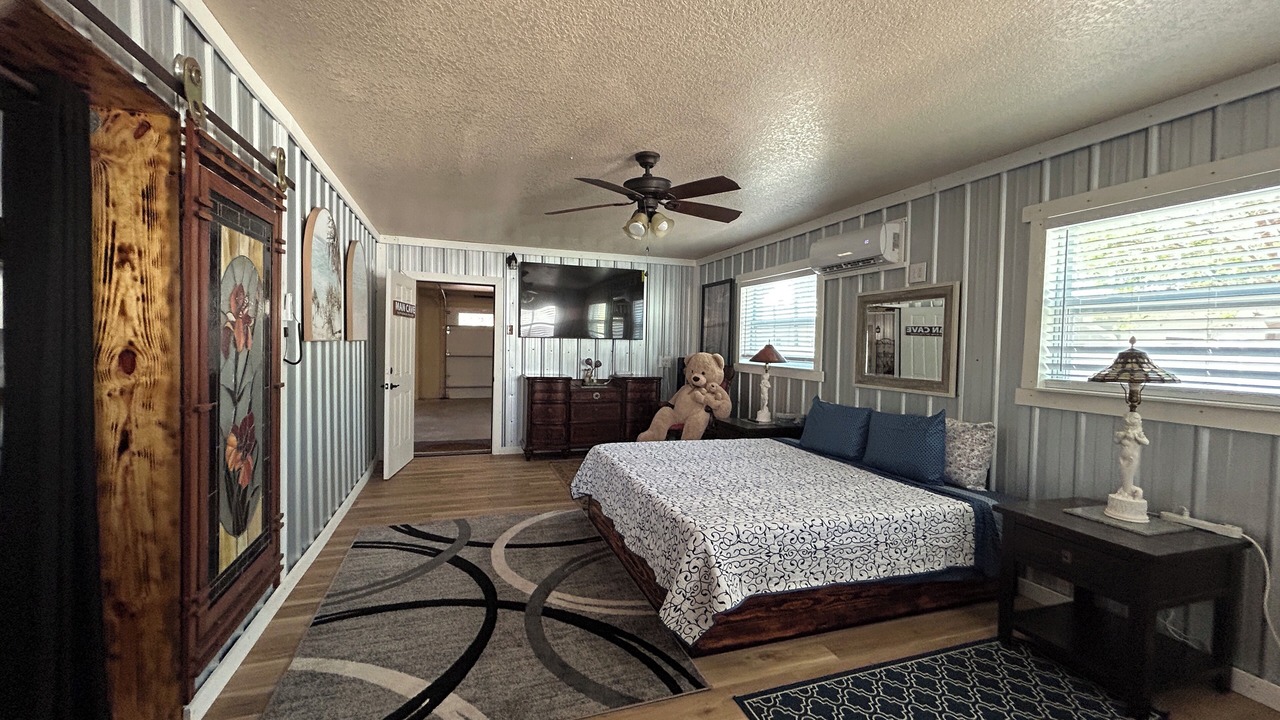 Photo of Bedroom in Ozona