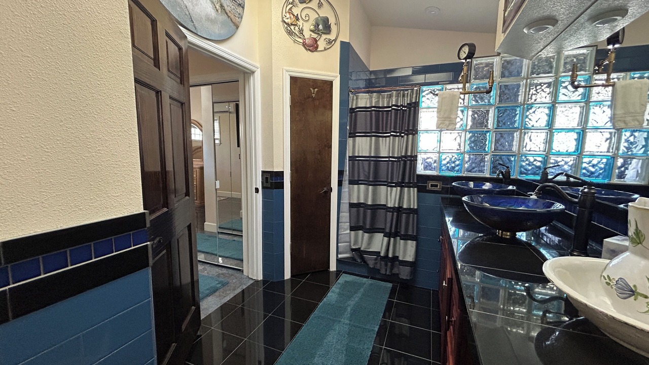 Photo of Bathroom in Ozona