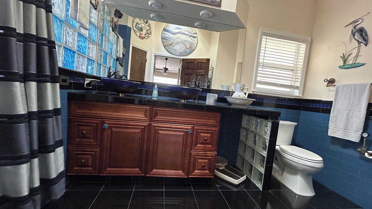 Photo of Bathroom in Ozona