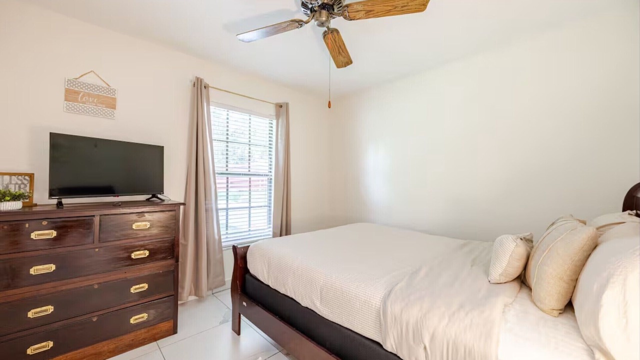 Photo of Bedroom in Deltona Lakes
