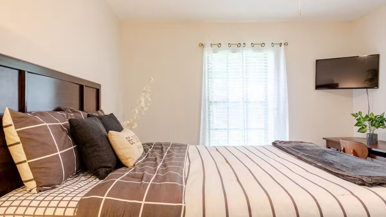 Photo of Bedroom in Deltona Lakes