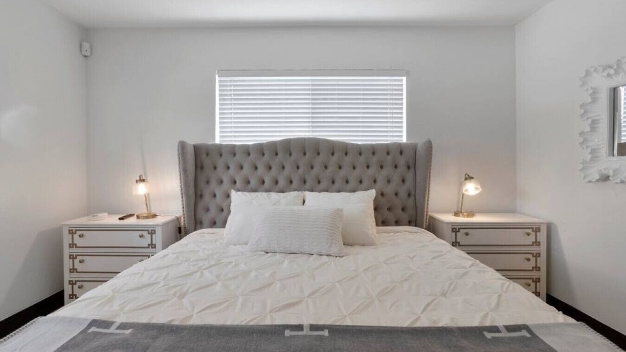 Photo of Bedroom in El Portal