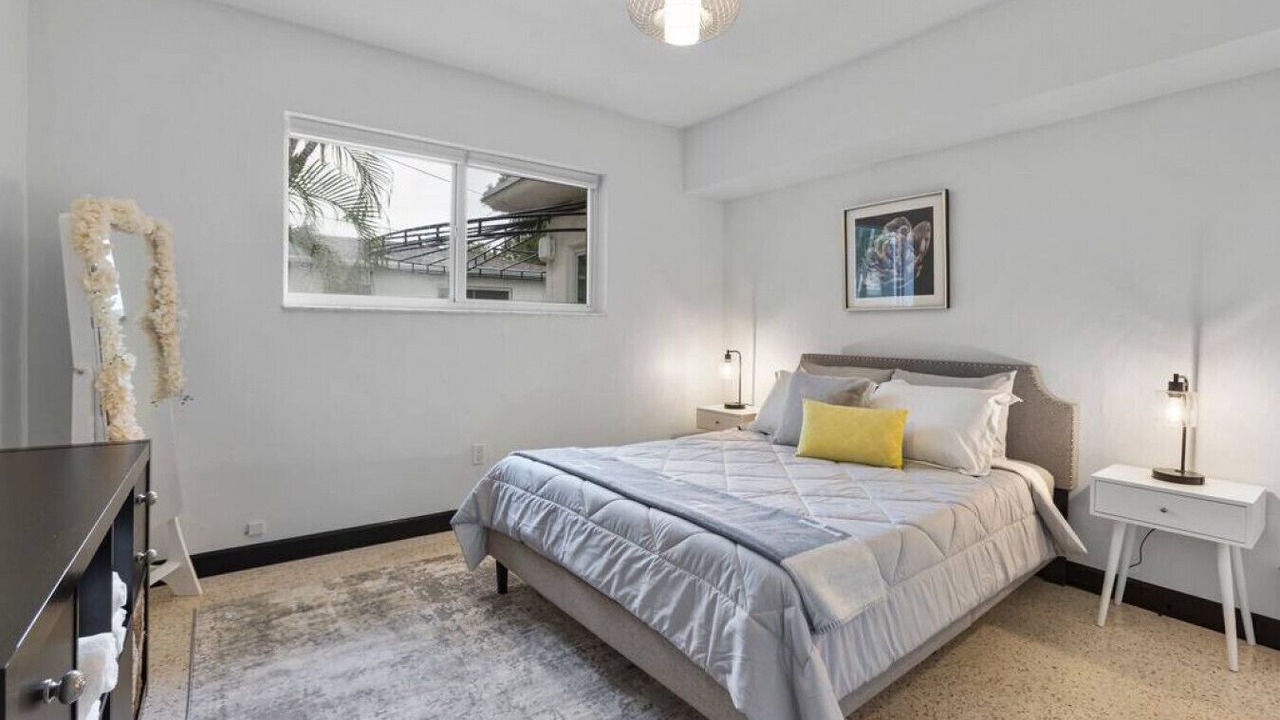Photo of Bedroom in El Portal