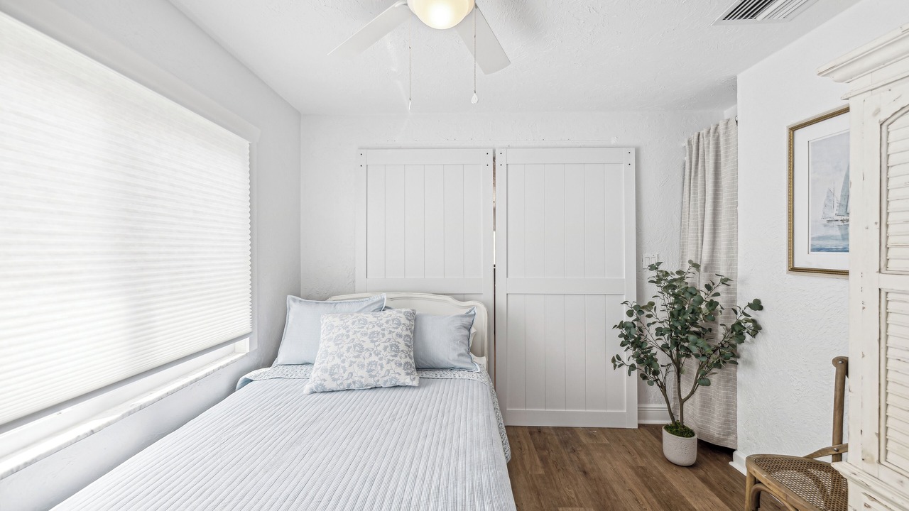 Photo of Bedroom in Belleair Beach
