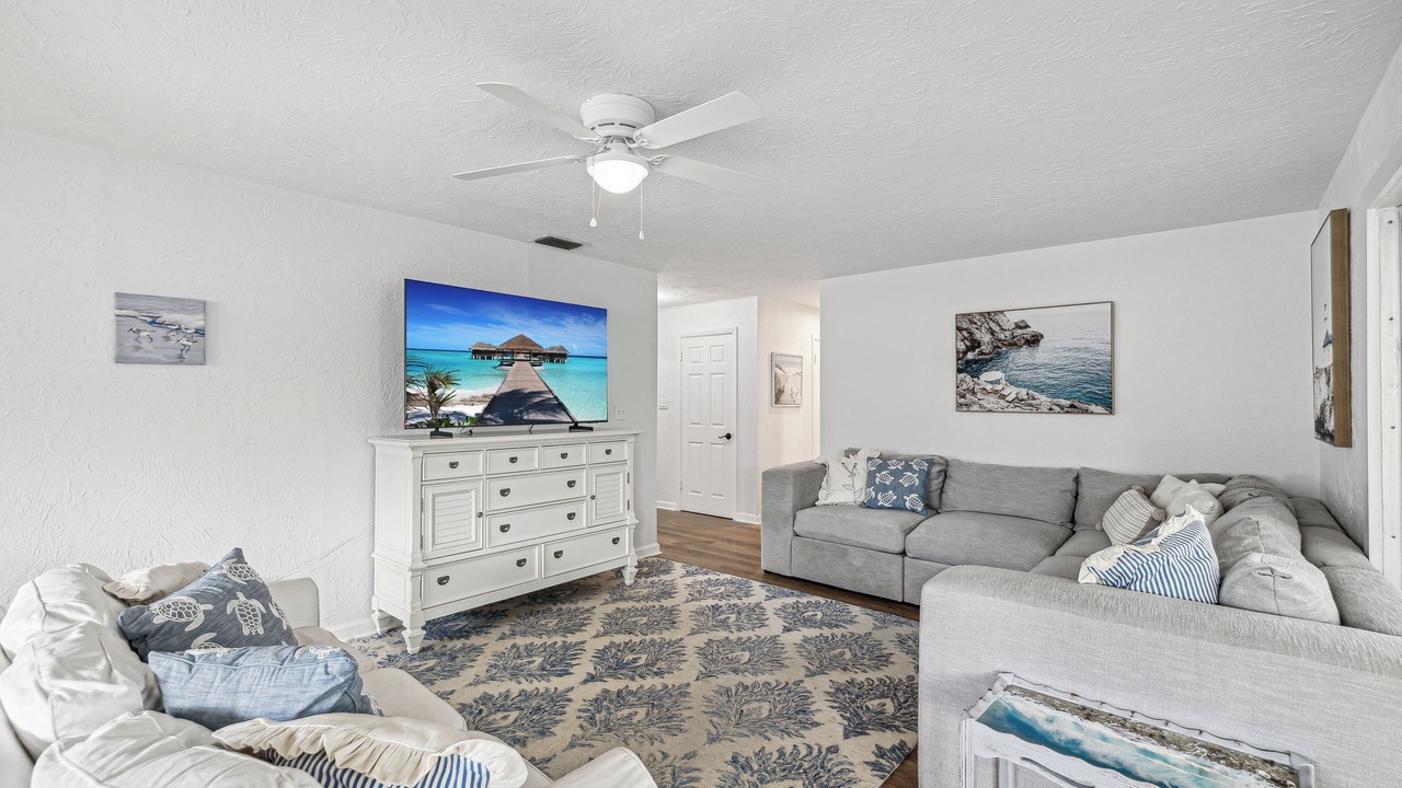 Photo of Livingroom in Belleair Beach