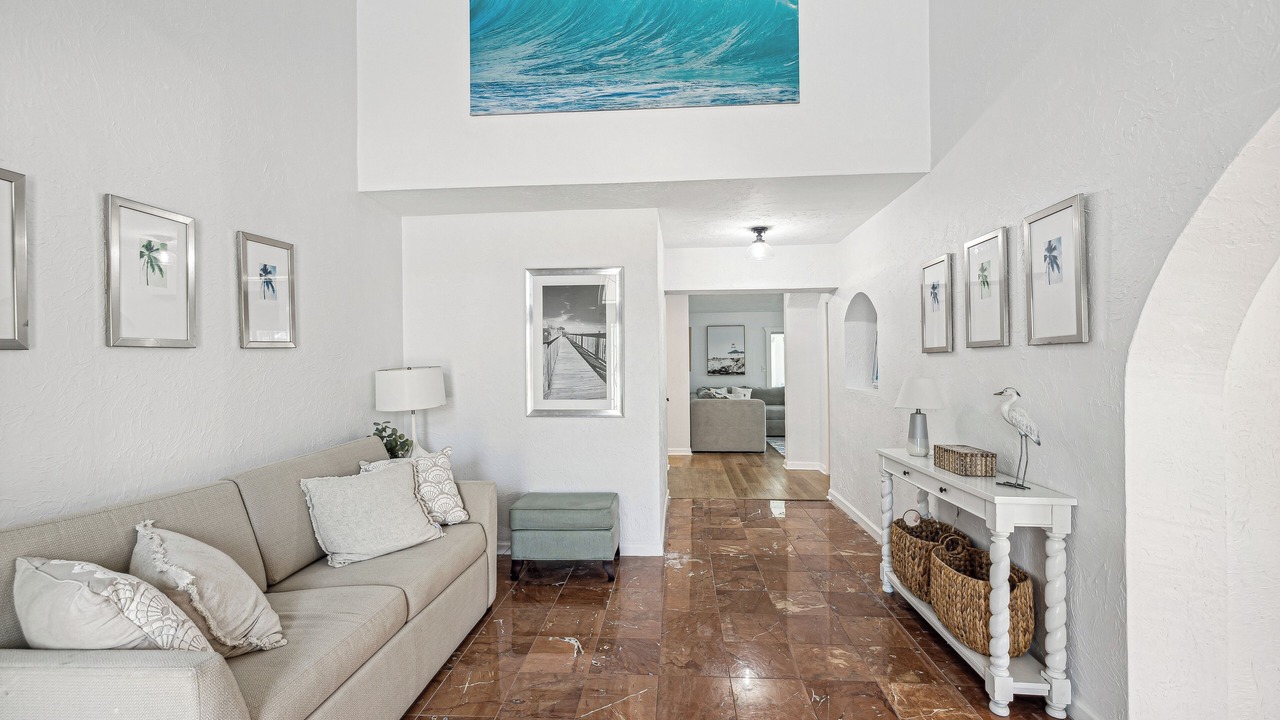 Photo of Livingroom in Belleair Beach