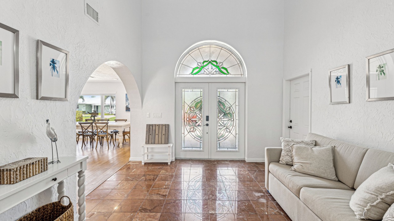 Photo of Livingroom in Belleair Beach