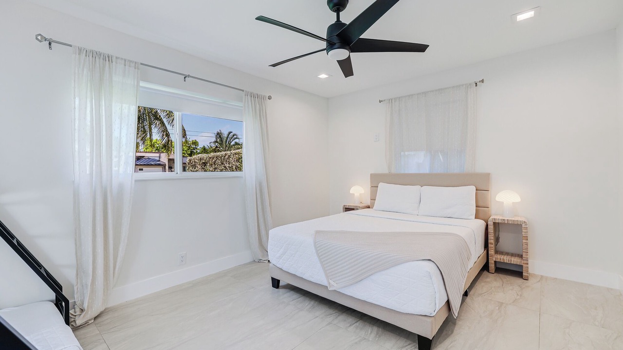 Photo of Bedroom in Poinsettia Heights