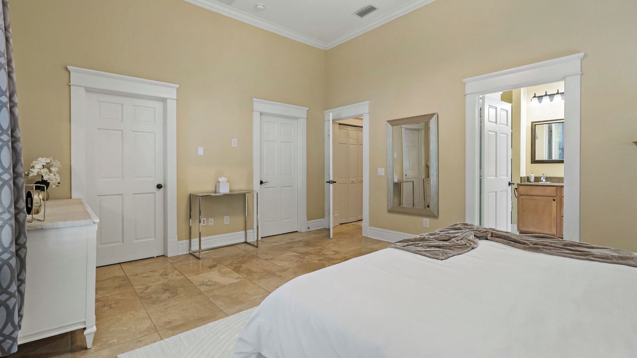 Photo of Bedroom in Hyde Park