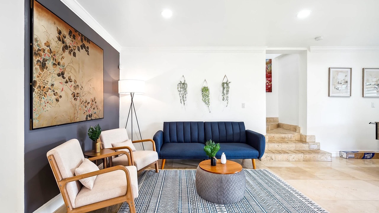 Photo of Livingroom in Coral Terrace