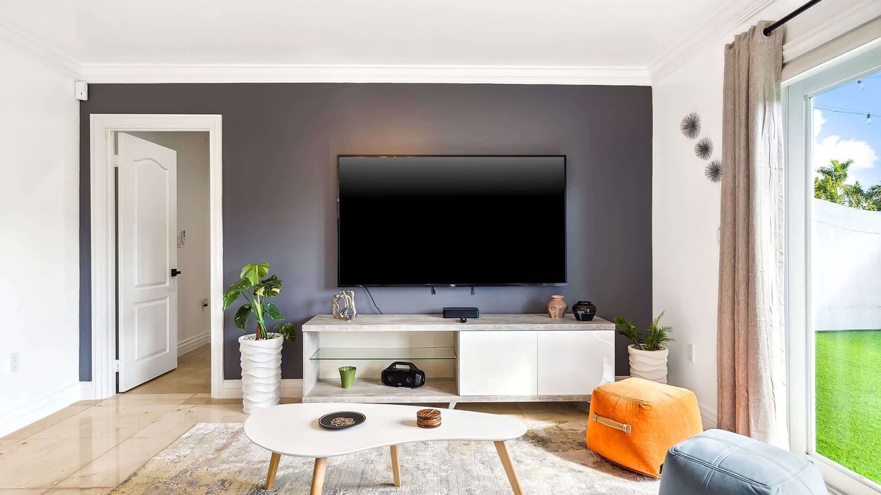 Photo of Livingroom in Coral Terrace