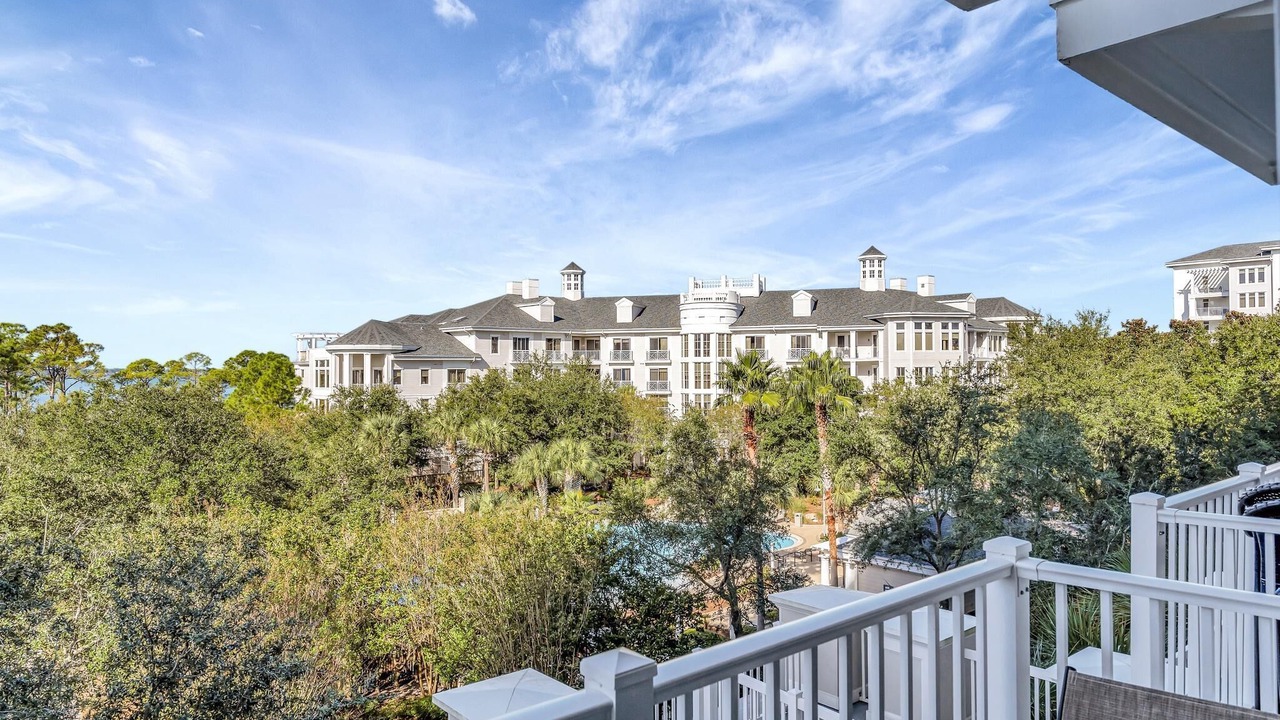 Photo of Outdoor in Baytowne Wharf