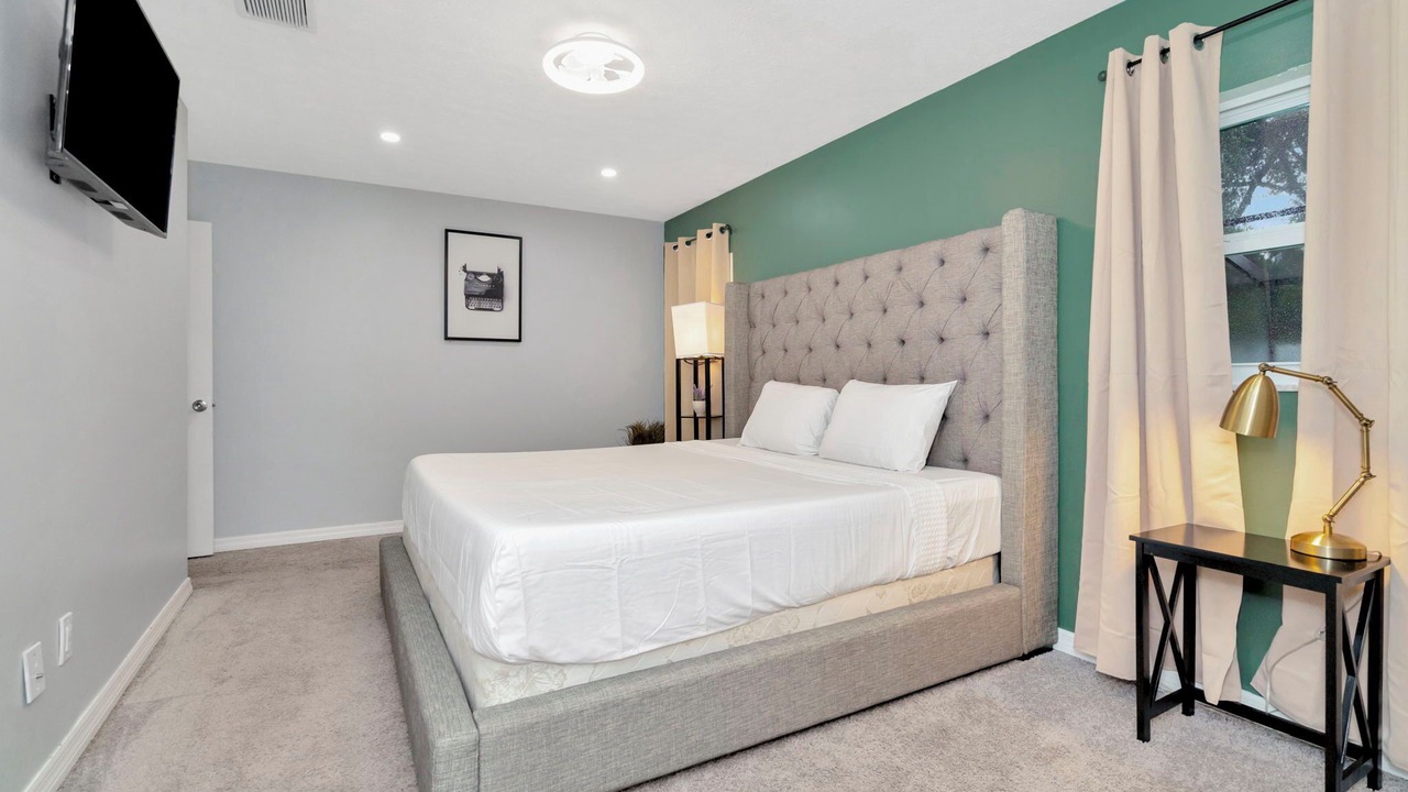 Photo of Bedroom in Seffner Community Alliance