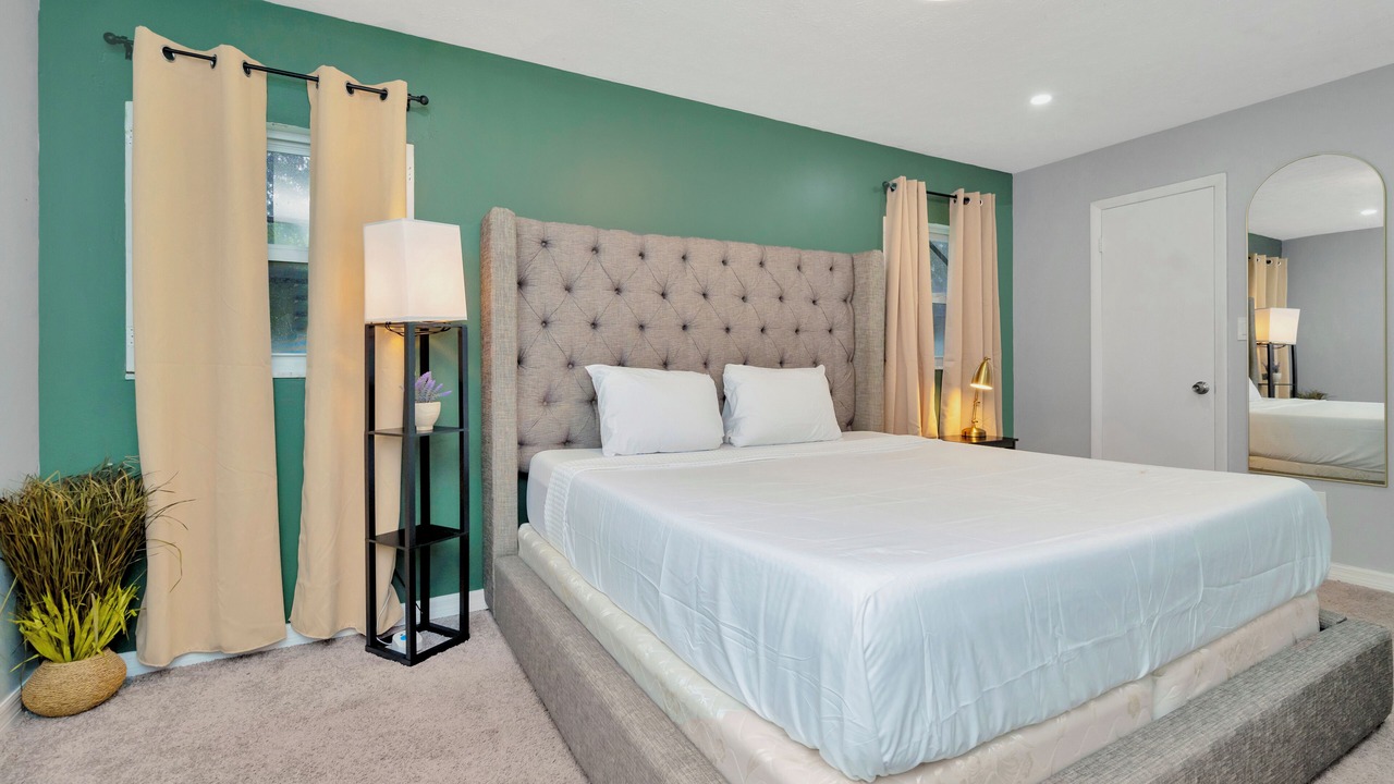 Photo of Bedroom in Seffner Community Alliance