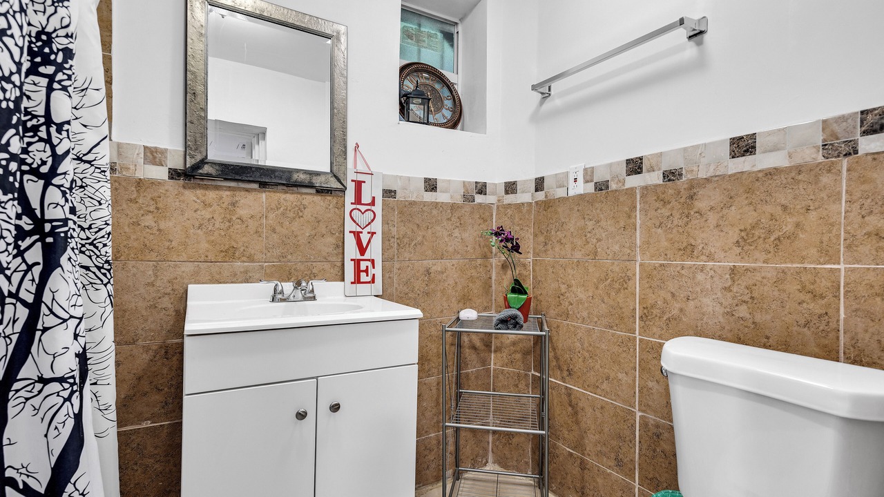Photo of Bathroom in Liberty City
