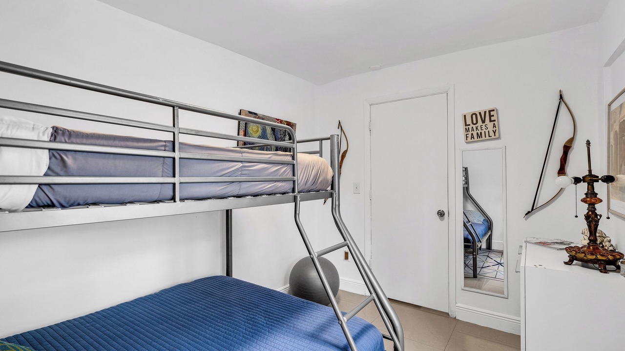Photo of Bedroom in Liberty City