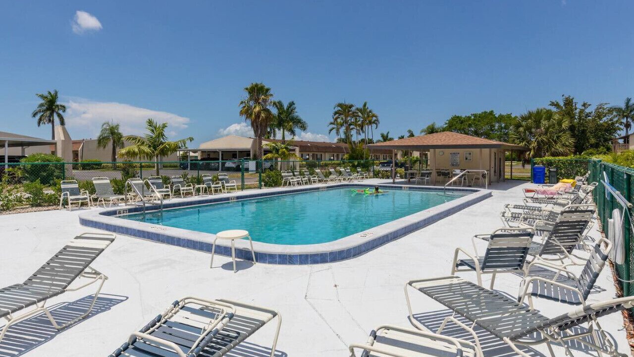 Photo of Outdoor in Cypress Lake