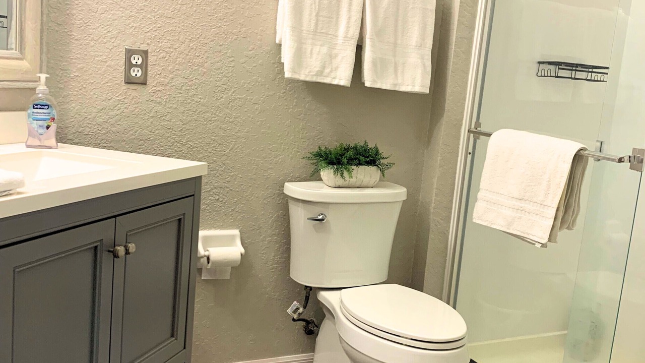 Photo of Bathroom in Vista East