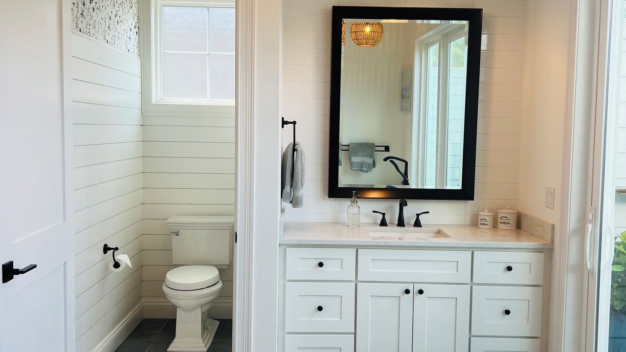 Photo of Bathroom in Newberry