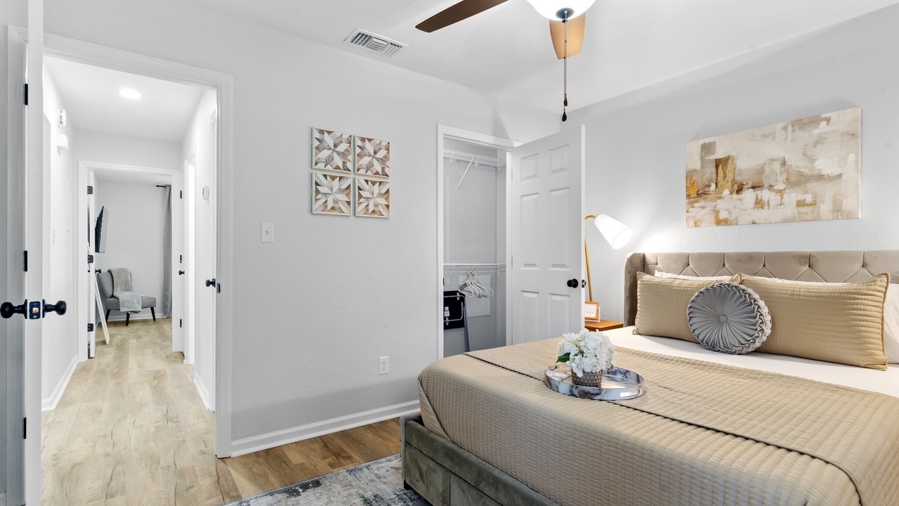Photo of Bedroom in Tallahassee