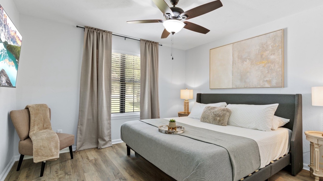 Photo of Bedroom in Tallahassee
