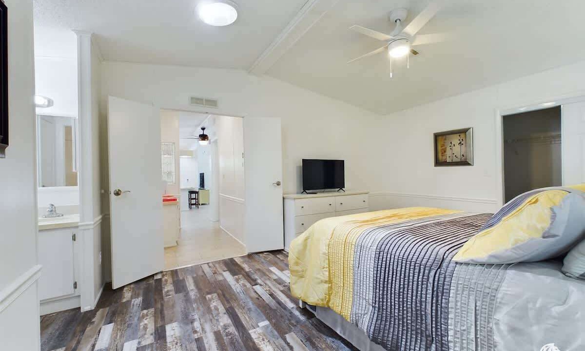 Photo of Bedroom in Silver Lake