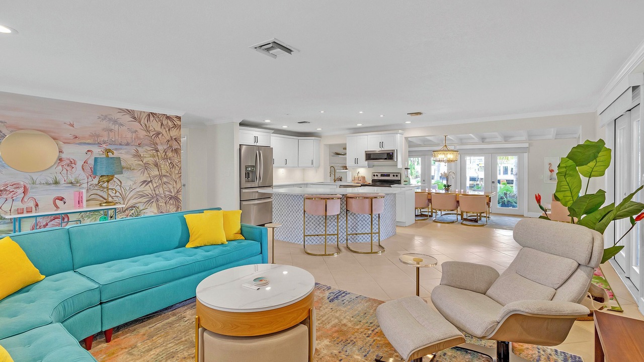 Photo of Livingroom in Poinsettia Heights