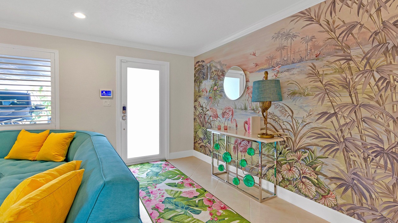 Photo of Livingroom in Poinsettia Heights