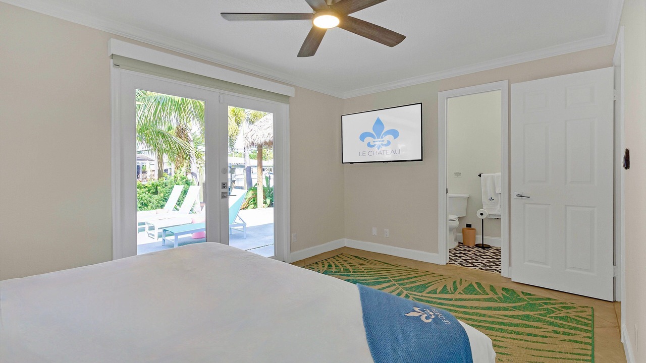 Photo of Bedroom in Poinsettia Heights