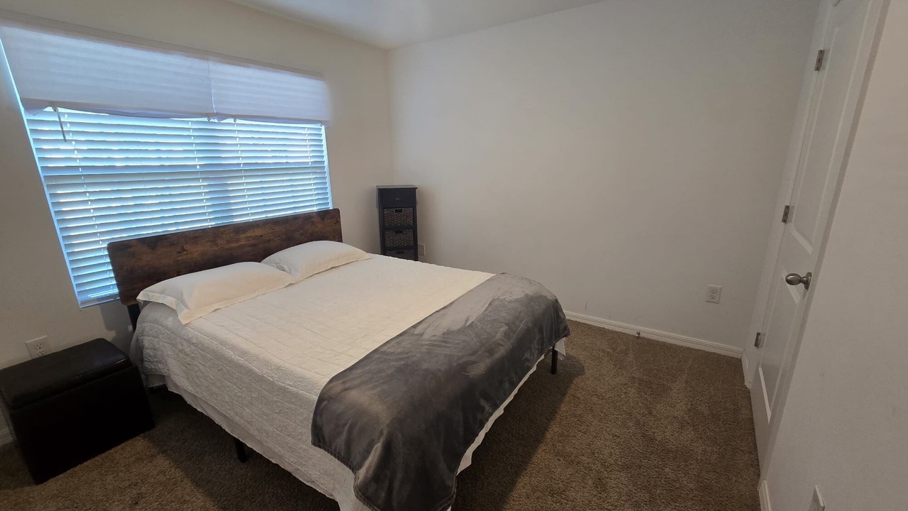 Photo of Bedroom in Newberry