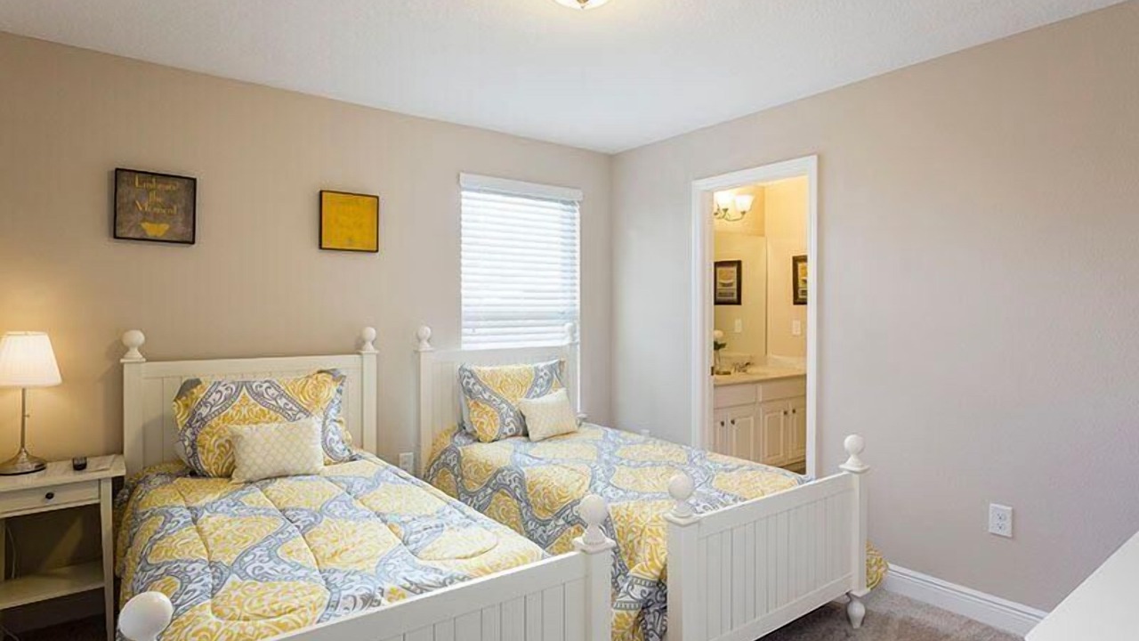 Photo of Bedroom in Sunridge Woods
