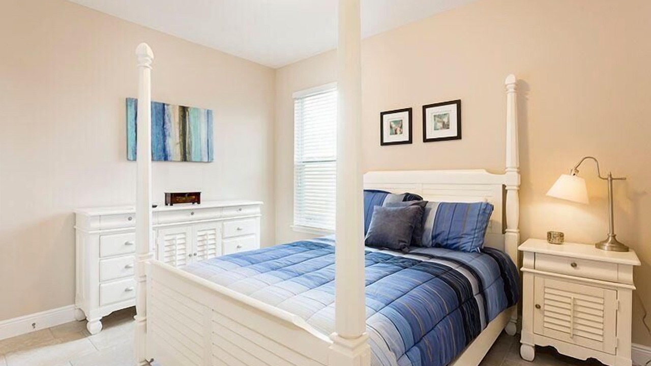 Photo of Bedroom in Sunridge Woods