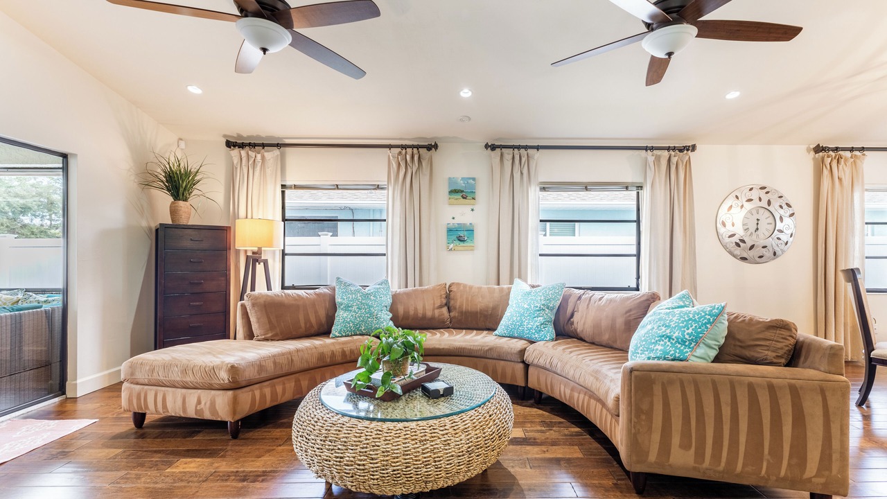 Photo of Bedroom in Vanderbilt Beach