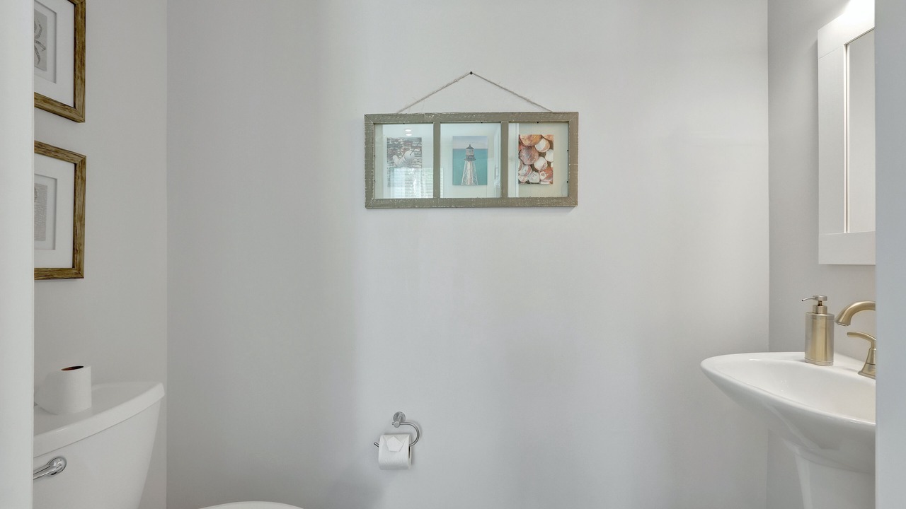 Photo of Bathroom in Islamorada