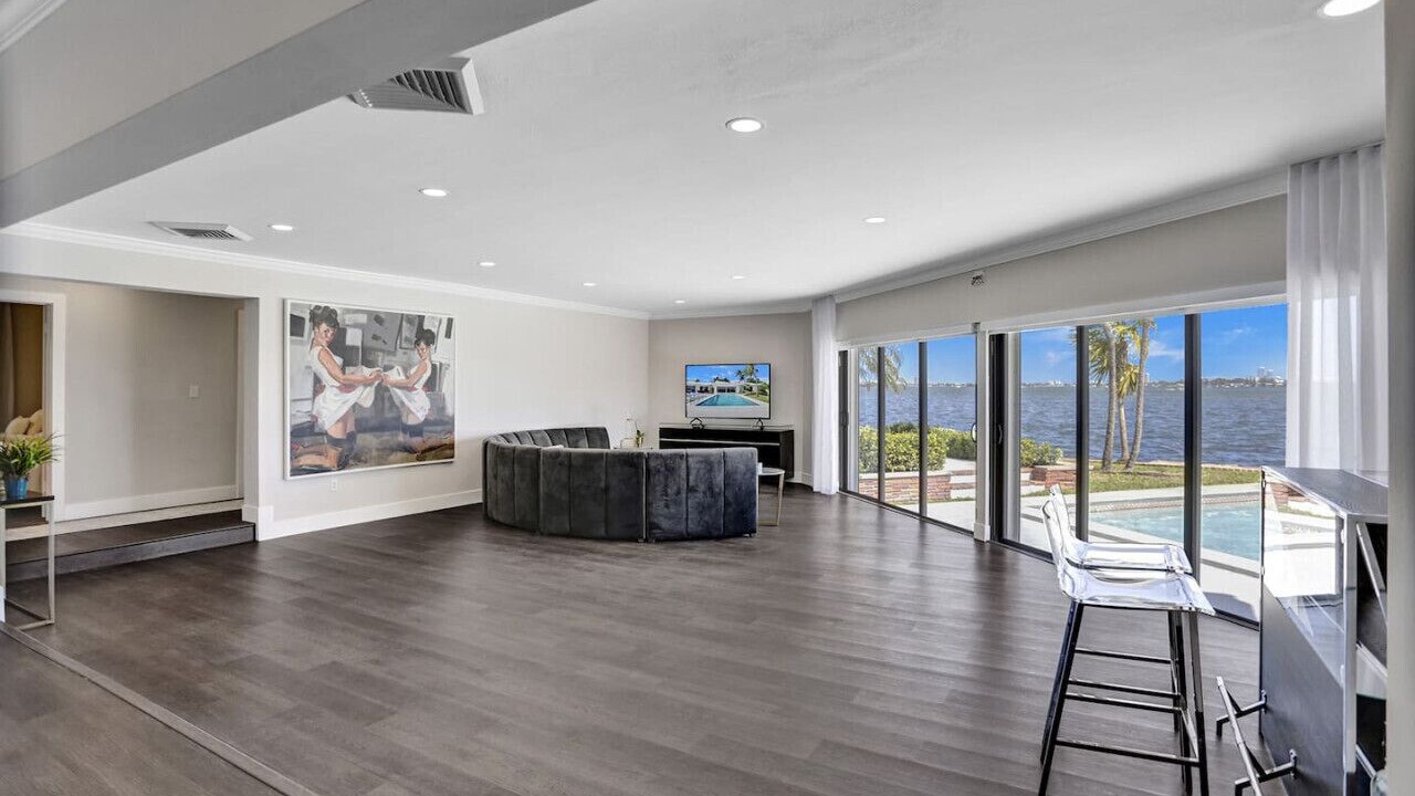 Photo of Livingroom in Seybold
