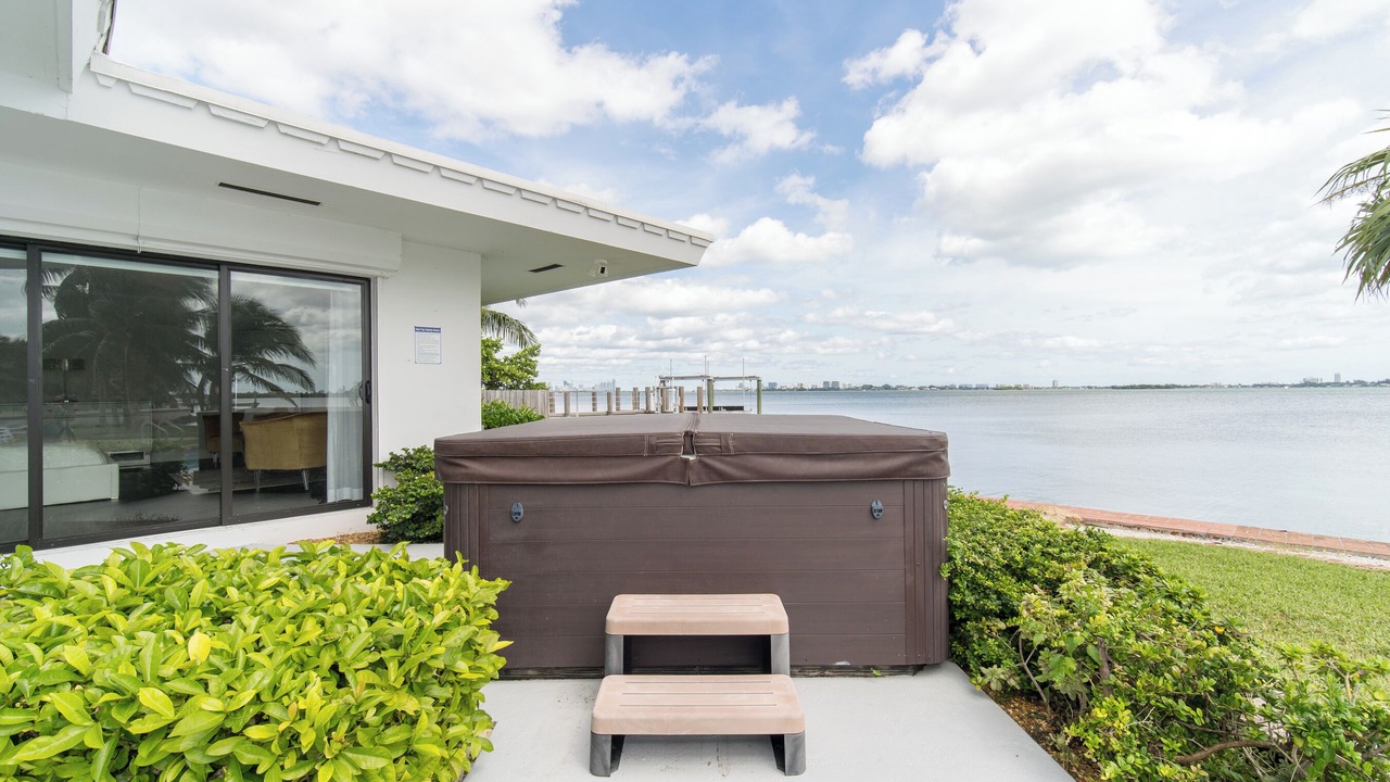 Photo of Patio Balcony in Seybold
