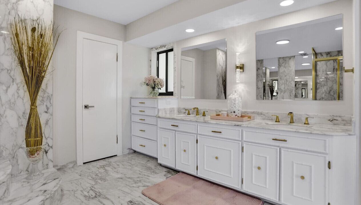 Photo of Bathroom in Seybold