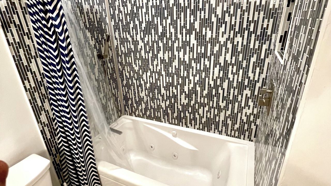 Photo of Bathroom in Survey Creek