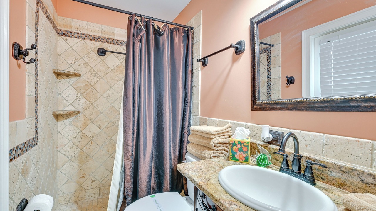 Photo of Bathroom in Lutz