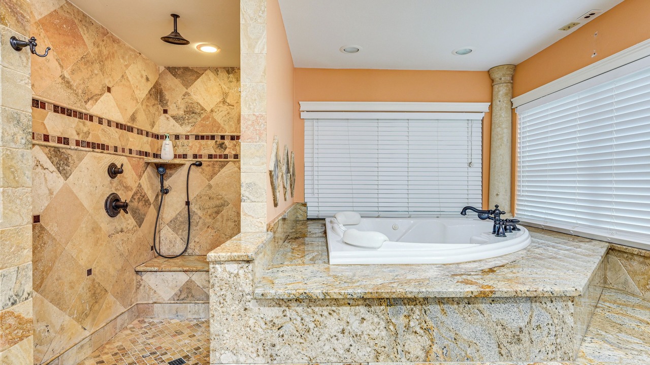 Photo of Bathroom in Lutz