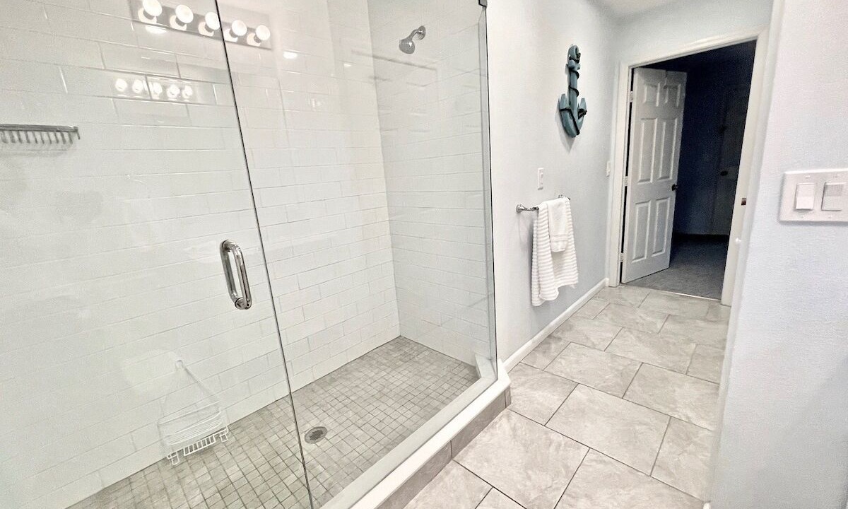 Photo of Bathroom in Crystal Beach
