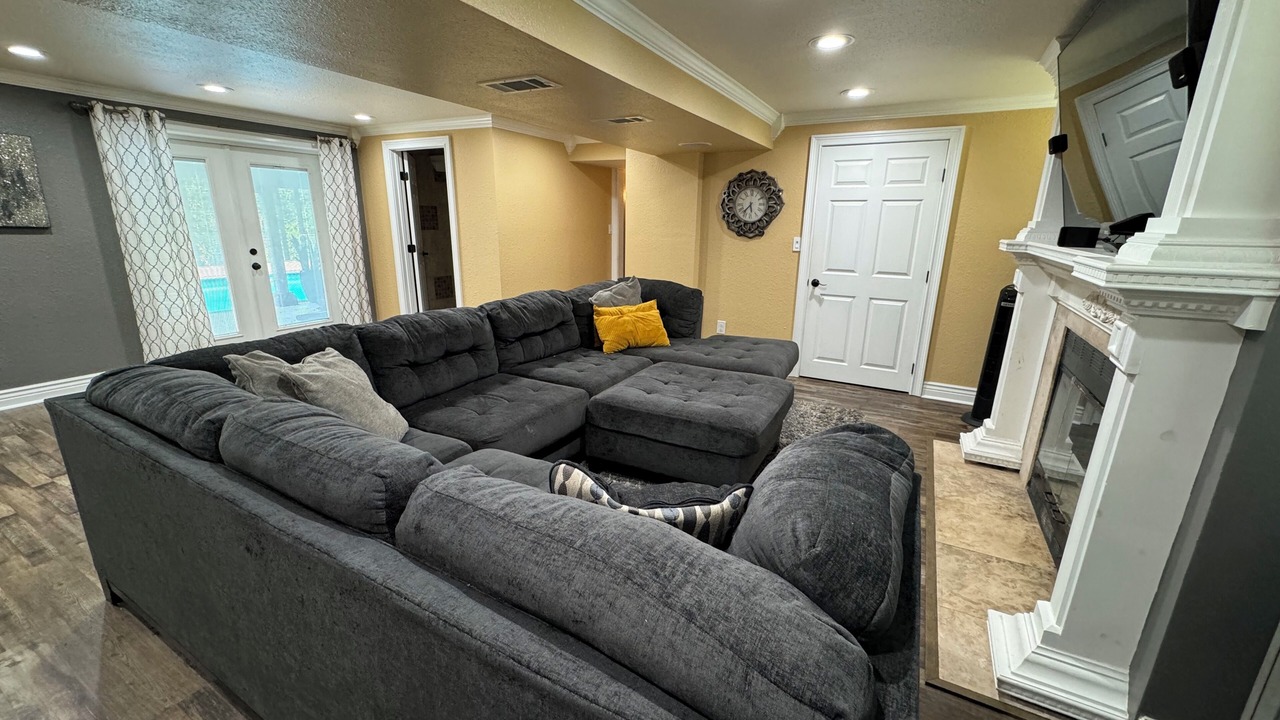 Photo of Livingroom in Killearn Estates