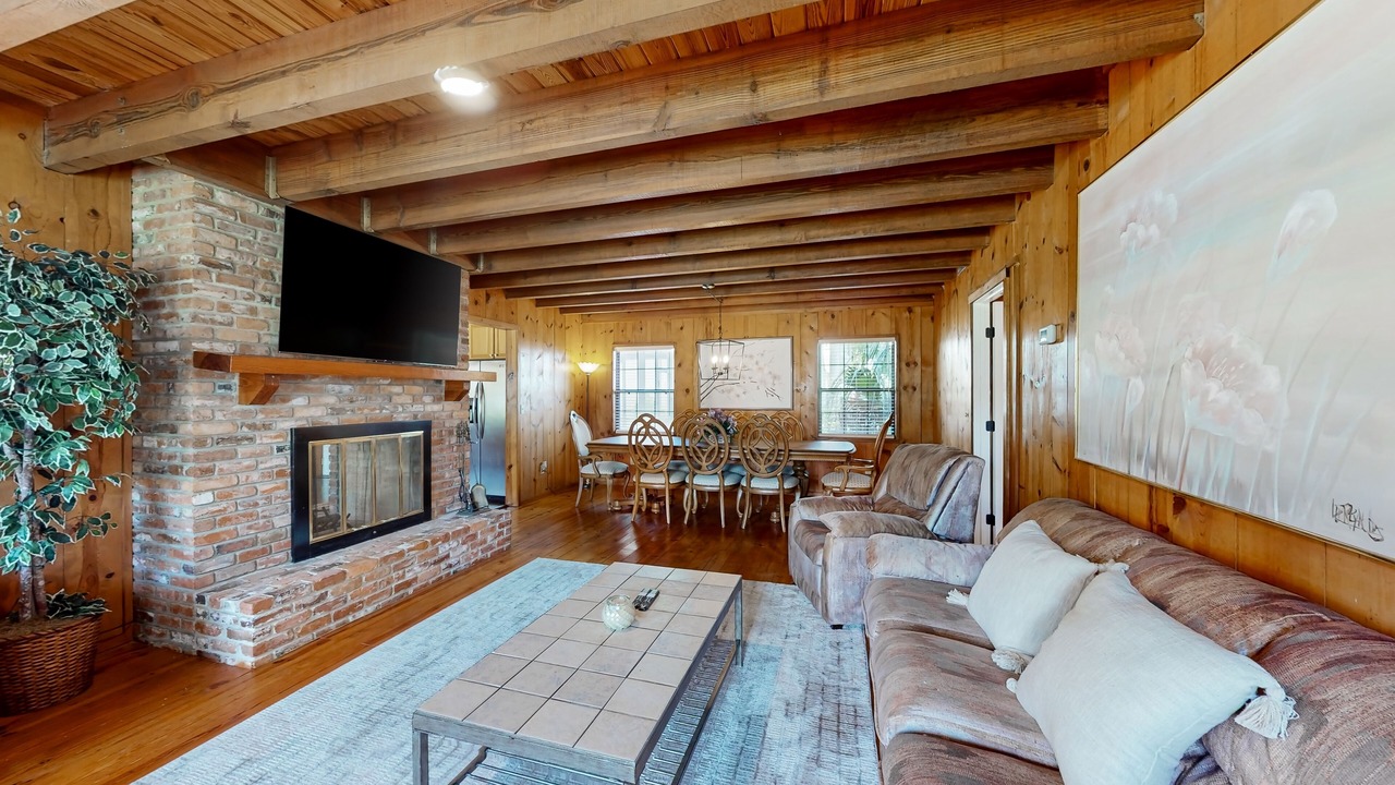 Photo of Livingroom in Cocoa